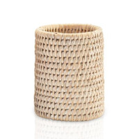 app.product-showproduct-thumb