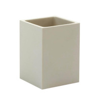 app.product-showproduct-thumb